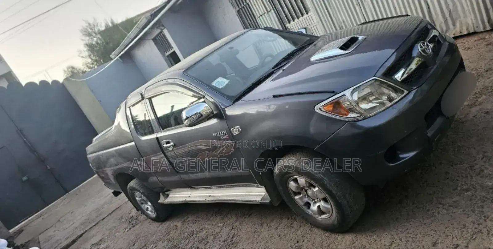 Toyota Hilux 2006 Gray