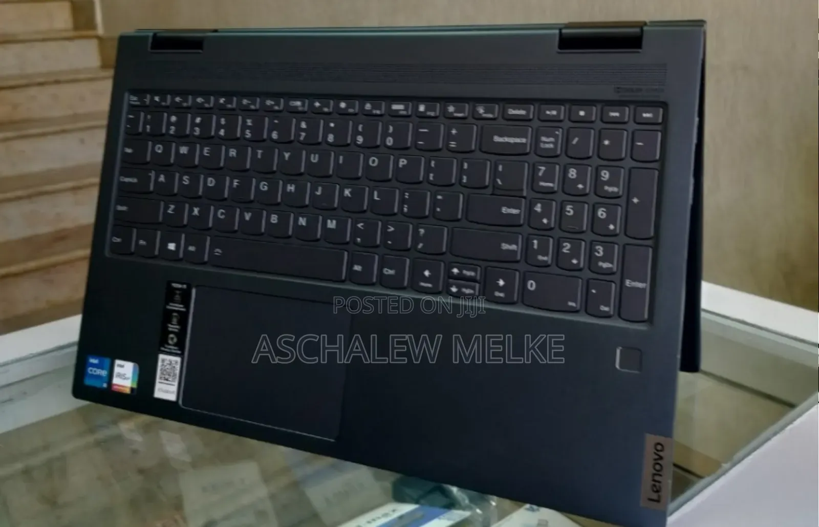 New Laptop Lenovo Yoga 7i 8GB Intel Core I5 SSD 256GB