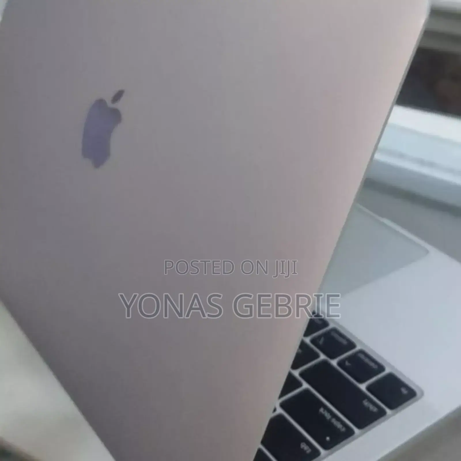 New Laptop Apple MacBook Pro 2020 16GB Intel Core I5 SSD 512GB