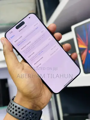 Photo - Apple iPhone 15 Pro Max 256 GB Black