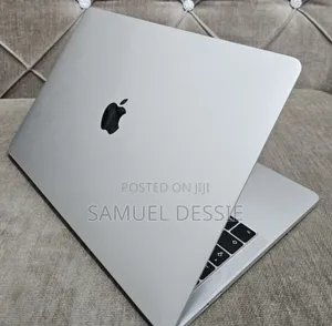 New Laptop Apple MacBook Pro 2020 16GB Intel Core I5 SSD 1T