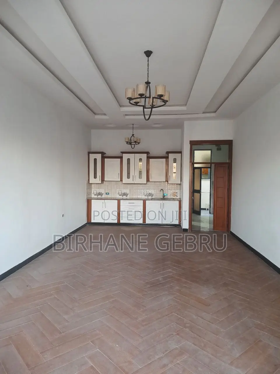 5bdrm Villa in Villa House, Bole for rent