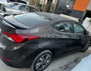 Hyundai Avante 2014 Brown