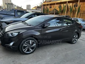 Hyundai Avante 2014 Brown