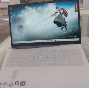 New Laptop Lenovo IdeaPad 1 8GB AMD Ryzen 7 SSD 512GB