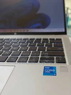 New Laptop HP EliteBook 830 G8 16GB Intel Core I5 SSD 512GB