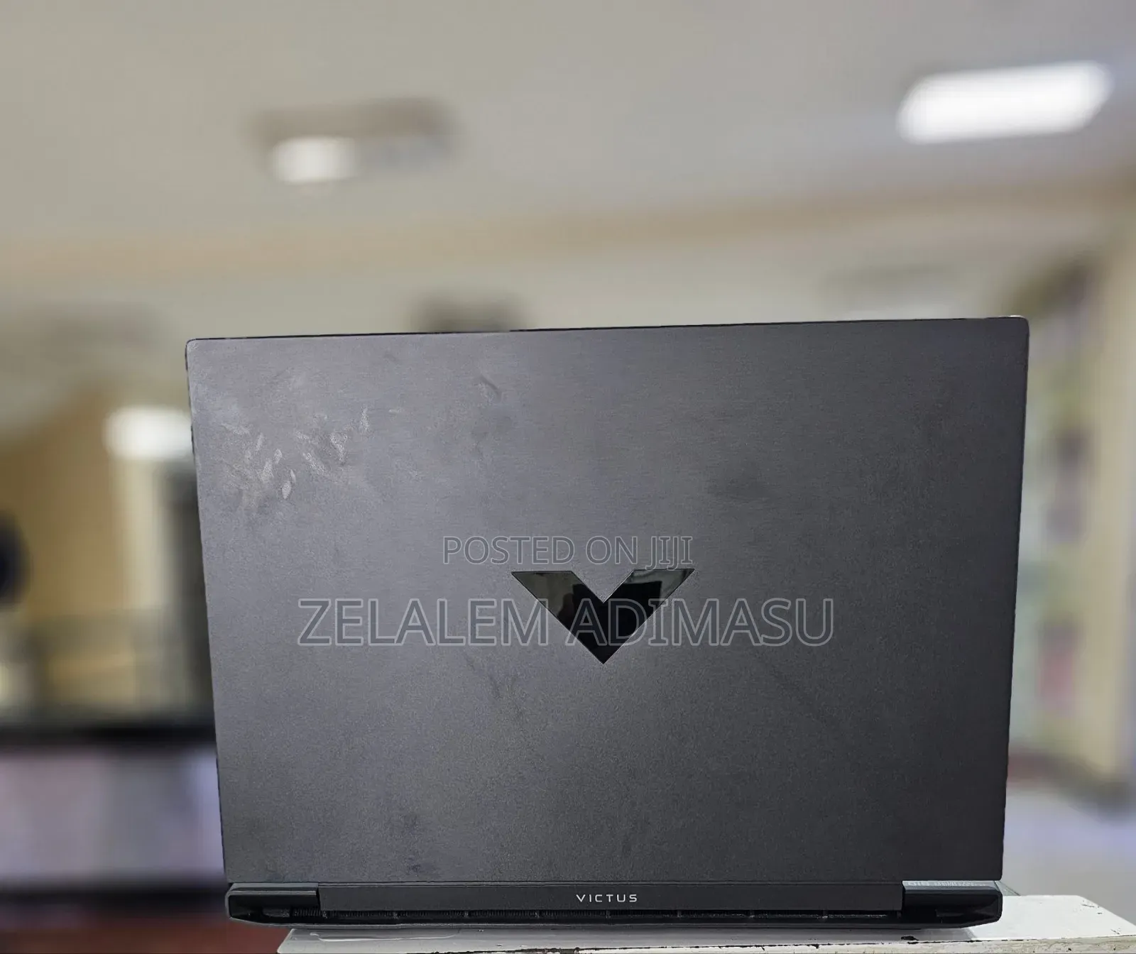 New Laptop HP Victus 15 16GB AMD Ryzen 7 SSD 1T