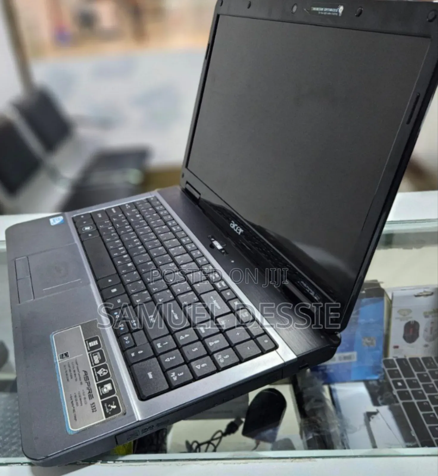 Laptop Acer Aspire 3 2GB Intel Celeron HDD 160GB