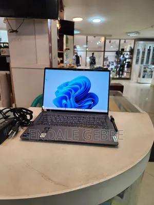 Photo - New Laptop Lenovo Yoga 7i 16GB Intel Core I7 SSD 1T