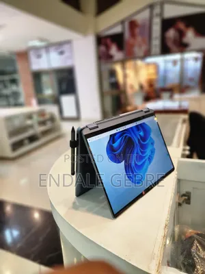 New Laptop Lenovo Yoga 7i 16GB Intel Core I7 SSD 1T