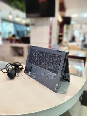 New Laptop Lenovo Yoga 7i 16GB Intel Core I7 SSD 1T