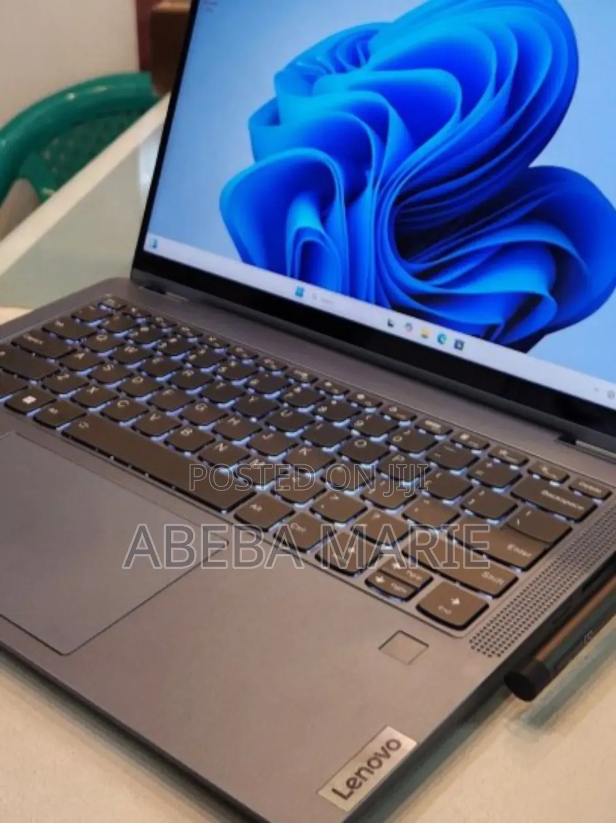 New Laptop Lenovo Yoga 7i 16GB Intel Core I7 SSD 1T