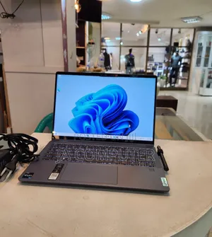 Photo - New Laptop Lenovo Yoga 7i 16GB Intel Core I7 SSD 1T