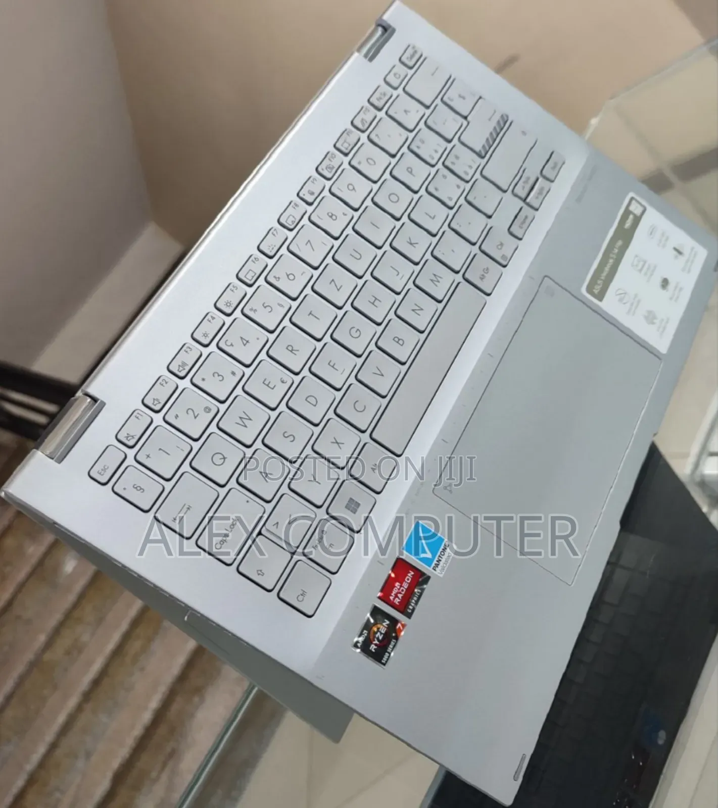 New Laptop Asus VivoBook 15 X505BA 16GB AMD Ryzen 7 SSD 512GB