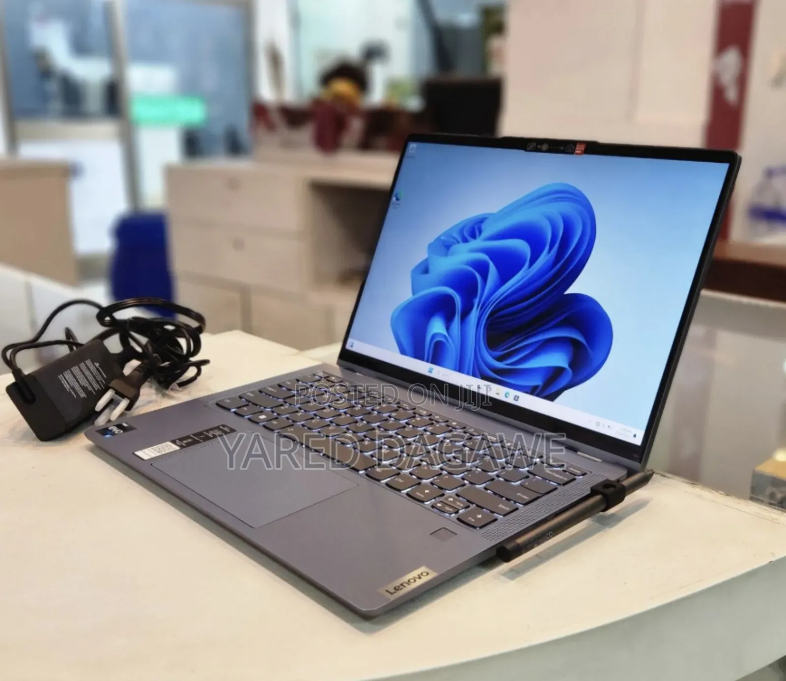 New Laptop Lenovo Yoga 7i 16GB Intel Core I7 SSD 1T