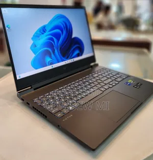 New Laptop HP Victus 15 16GB Intel Core I7 SSD 1T