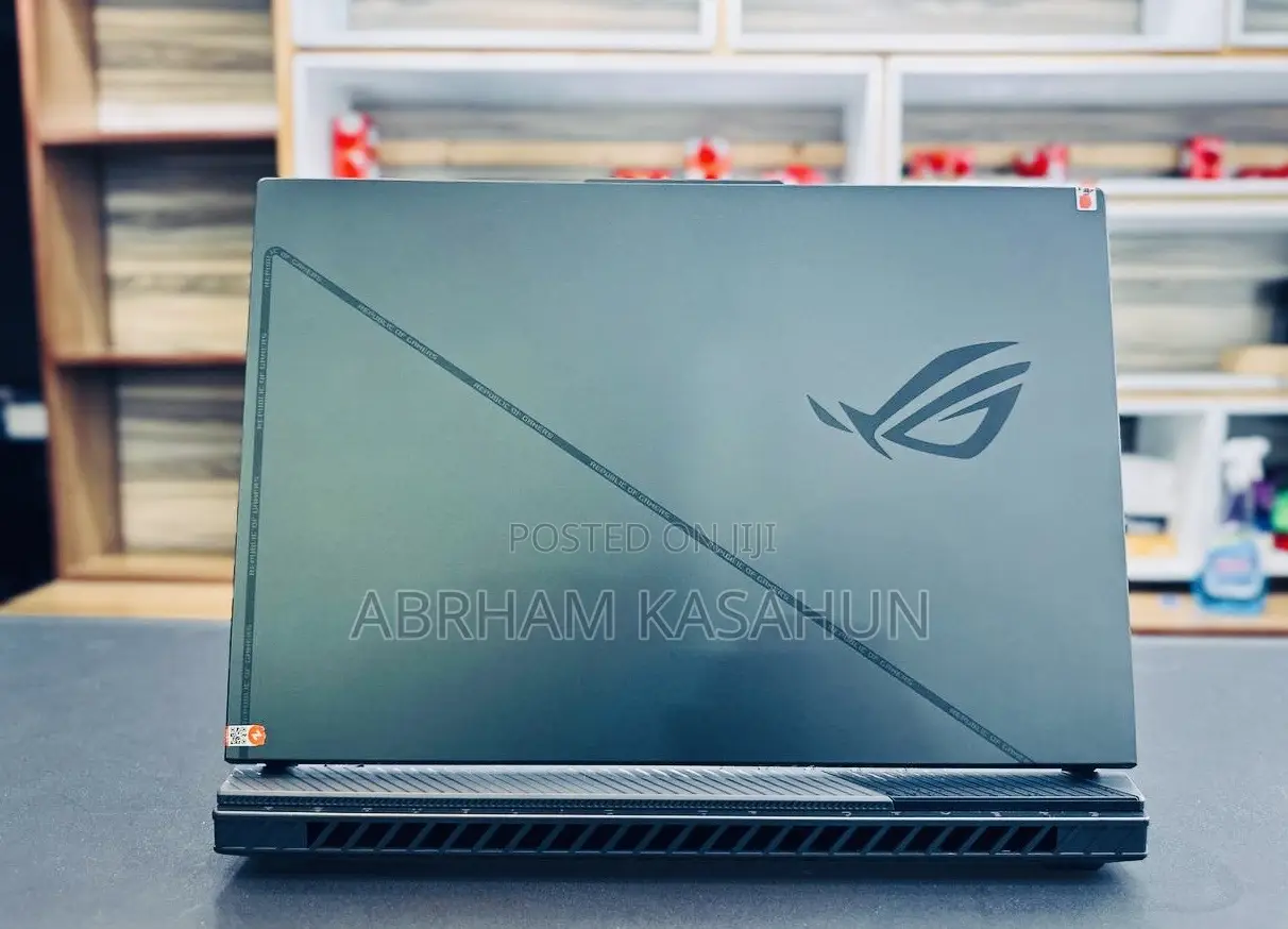 New Laptop 16GB Intel Core I7 SSD 1T