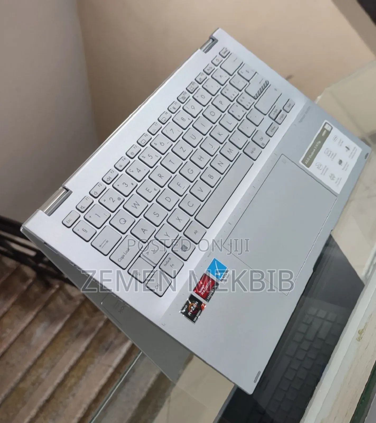 New Laptop Asus VivoBook 15 X505BA 16GB AMD Ryzen 7 SSD 512GB