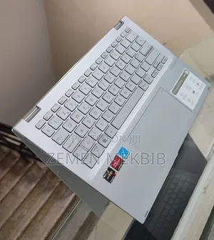 New Laptop Asus VivoBook 15 X505BA 16GB AMD Ryzen 7 SSD 512GB