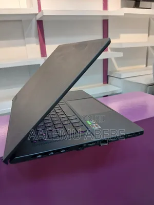 New Laptop Asus ROG Zephyrus G15 16GB AMD Ryzen 9 SSD 1T