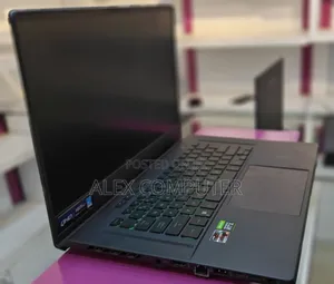 New Laptop Asus ROG Zephyrus G15 16GB AMD Ryzen 9 SSD 1T