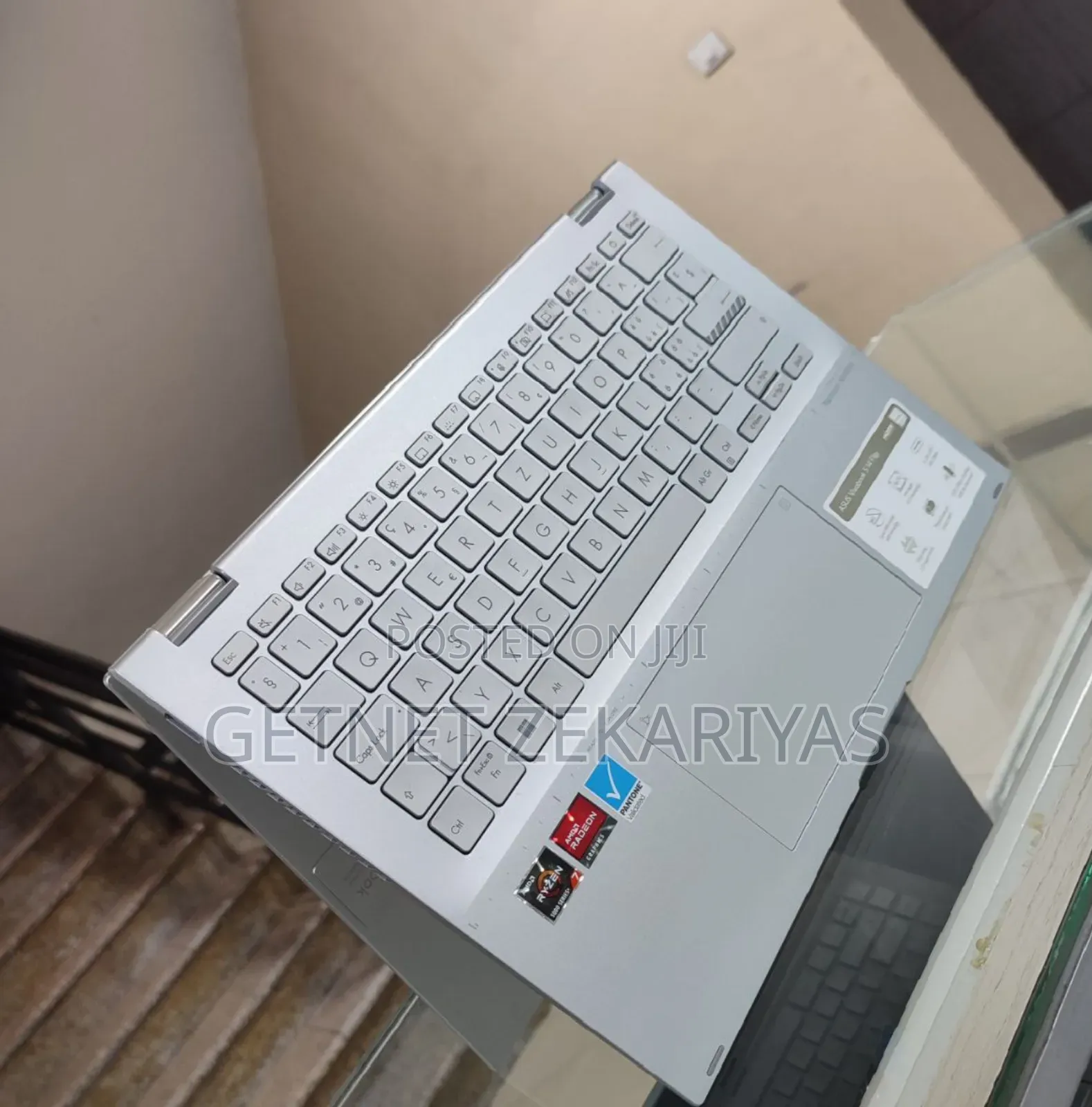 New Laptop Asus VivoBook 15 X505BA 16GB AMD Ryzen 7 SSD 512GB