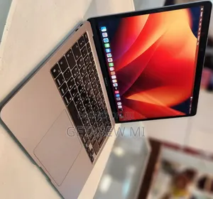 New Laptop Apple MacBook Air 2020 M1 8GB Apple M1 SSD 256GB