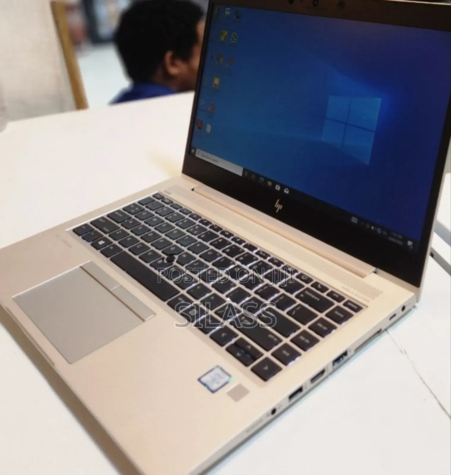 New Laptop HP EliteBook 840 G5 8GB Intel Core I5 SSD 512GB