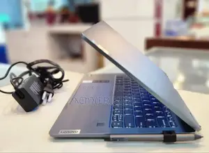 New Laptop Lenovo Yoga 7i 16GB Intel Core I7 SSD 512GB