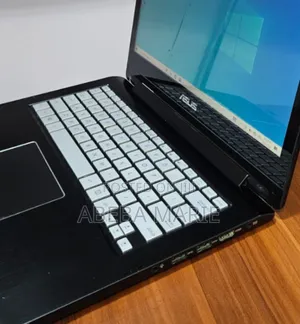 New Laptop Asus 8GB Intel Core I5 SSD 1T