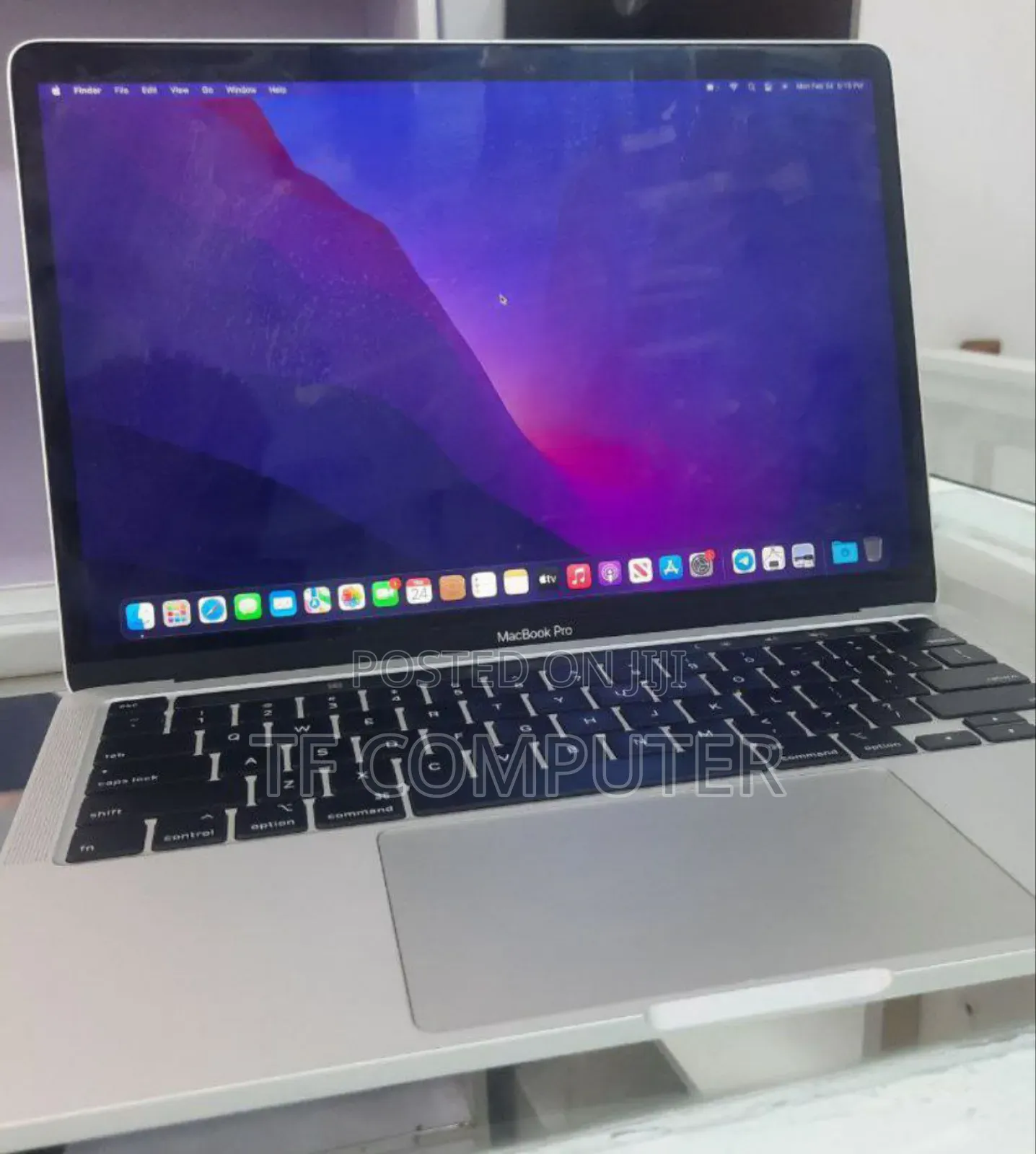New Laptop Apple MacBook Pro 2020 16GB Intel Core I5 SSD 1T