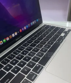 New Laptop Apple MacBook Pro 2020 16GB Intel Core I5 SSD 1T