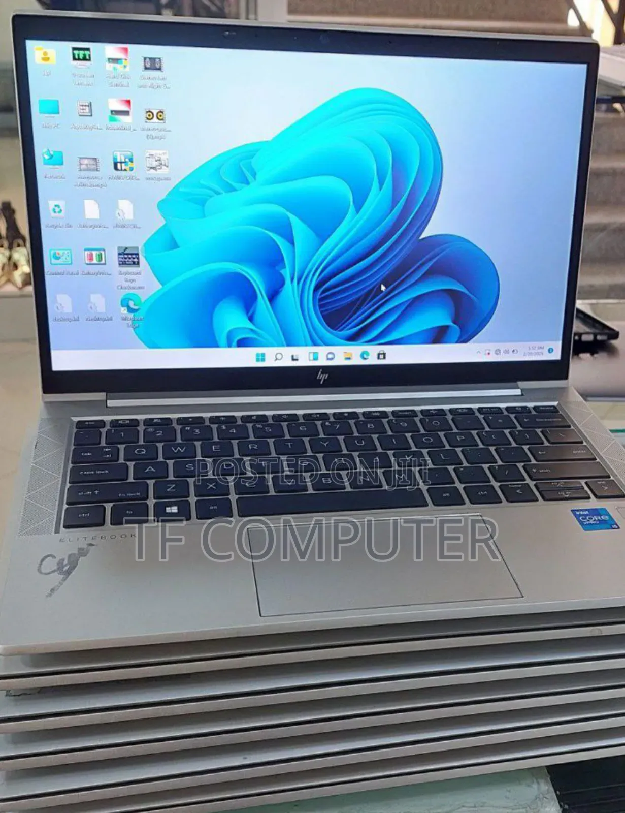 New Laptop HP EliteBook 830 G8 16GB Intel Core I5 SSD 512GB