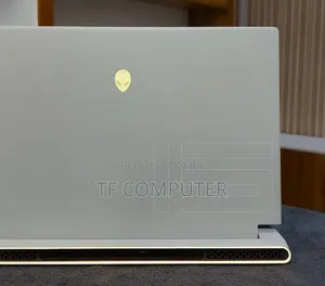 New Laptop Alienware M17x R2 32GB Intel Core I9 SSD 1T