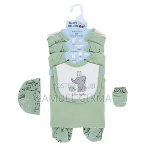 የአራስ ህፃናት 8 ፒስ/ 8 Pieces ልብስ 
ሹራብ