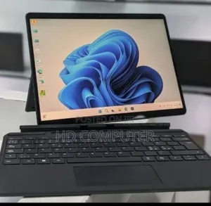 Photo - New Laptop Microsoft Surface Pro 9 16GB Intel Core I5 SSD 512GB