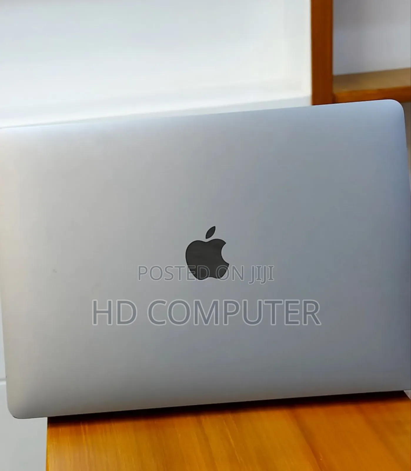 New Laptop Apple MacBook Air 2020 M1 8GB Apple M1 SSD 256GB