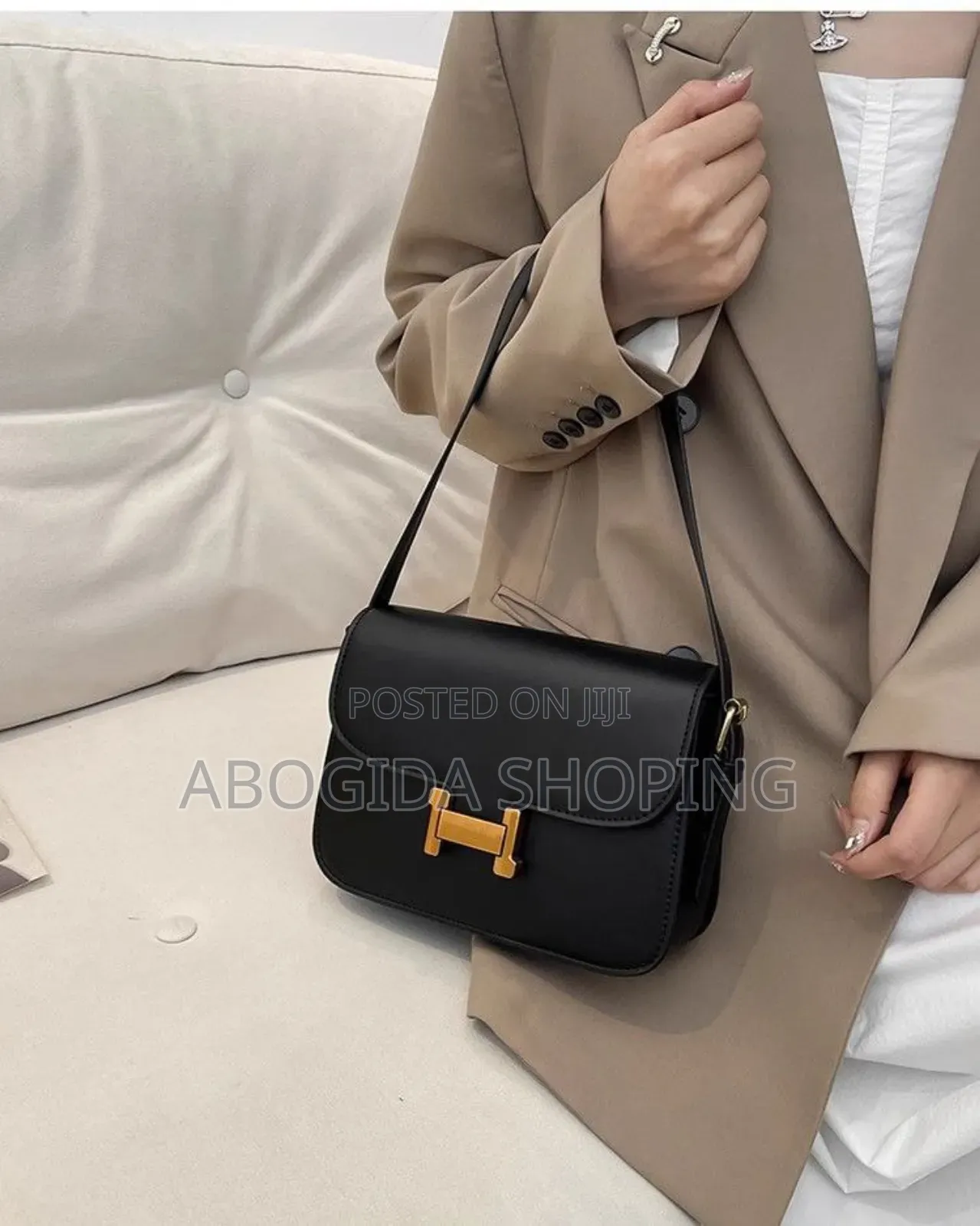 Chic Everyday Handbag