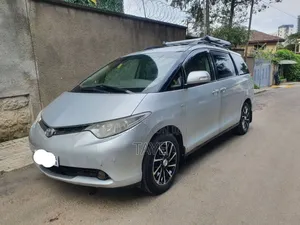 Toyota Previa 2007 Silver