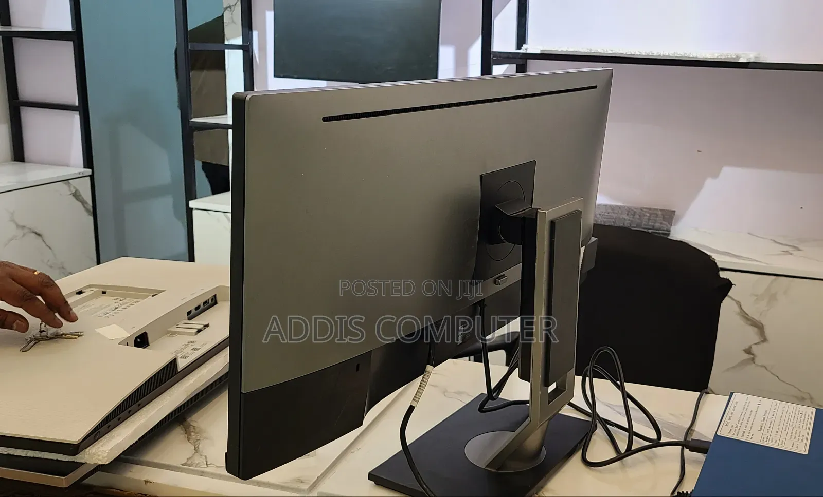 Dell Monitor 29 Inch