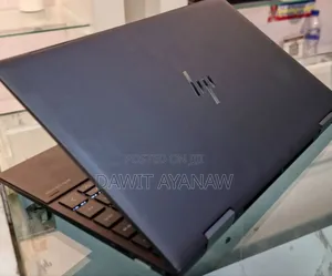 New Laptop HP Envy X360 8GB Intel Core I7 SSD 1T
