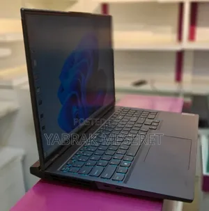 New Laptop Lenovo 16GB Intel Core I9 SSD 1T