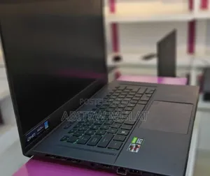 New Laptop Asus ROG Zephyrus G15 16GB AMD Ryzen 9 SSD 1T