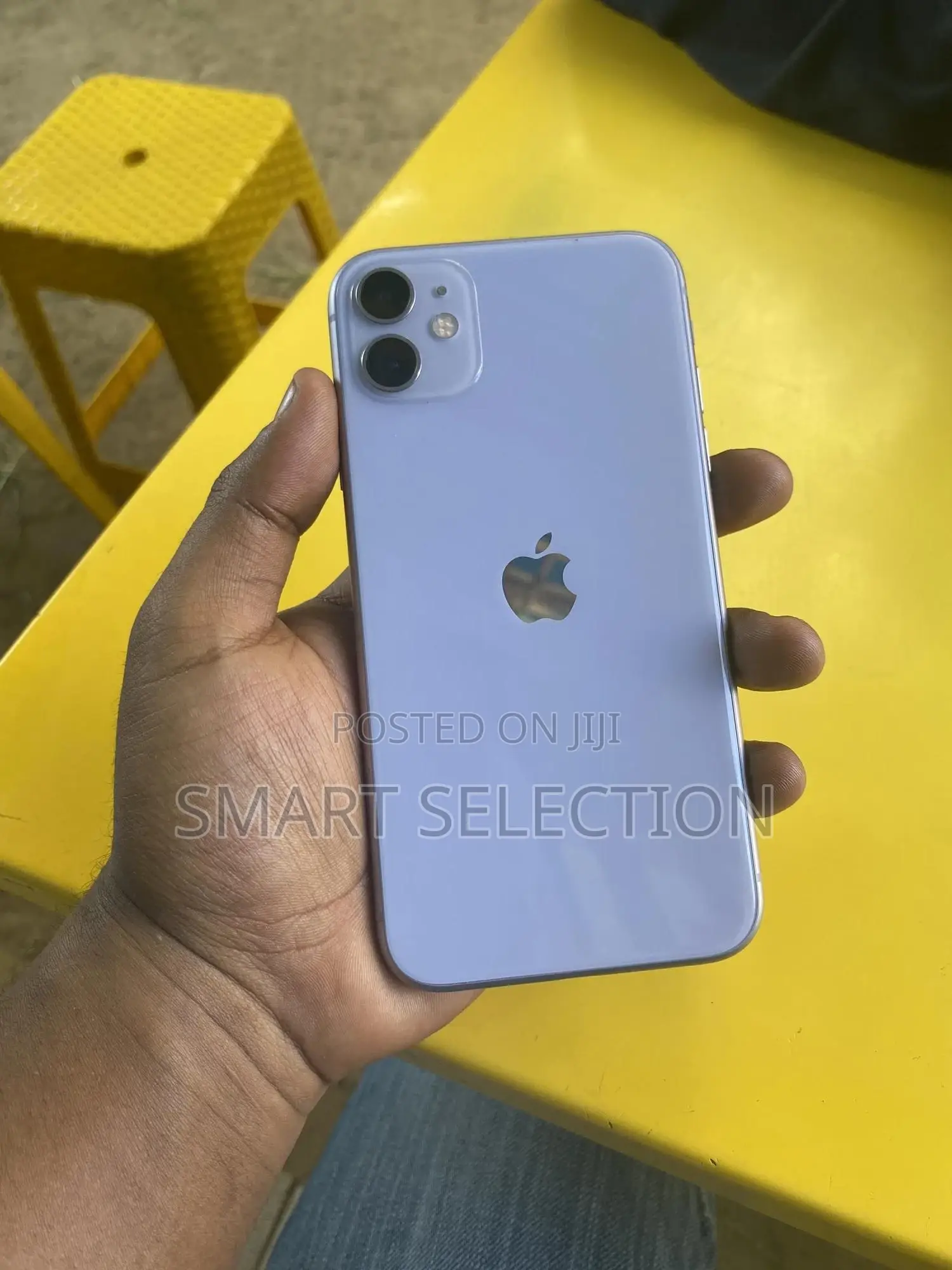 Apple iPhone 11 64 GB Purple