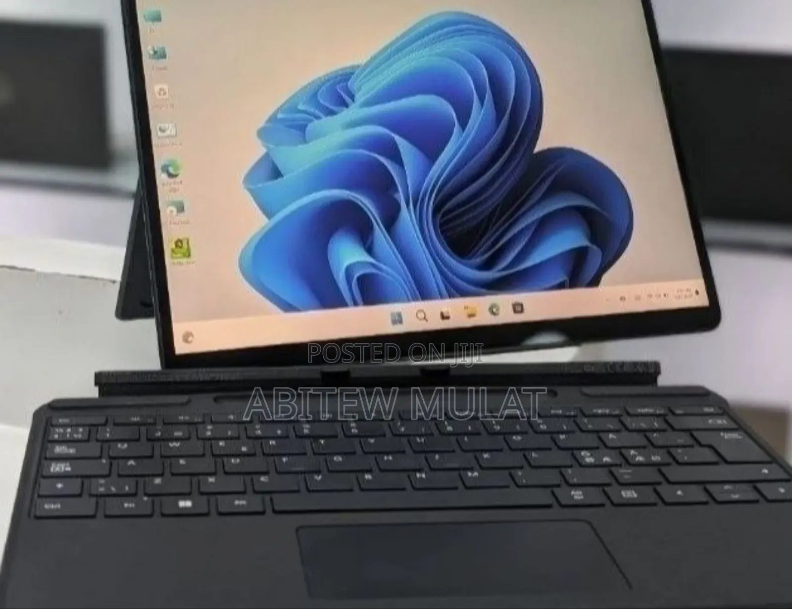 New Laptop Microsoft Surface Pro 9 16GB Intel Core I5 SSD 256GB