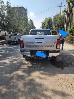 Toyota Hilux 2017 Silver