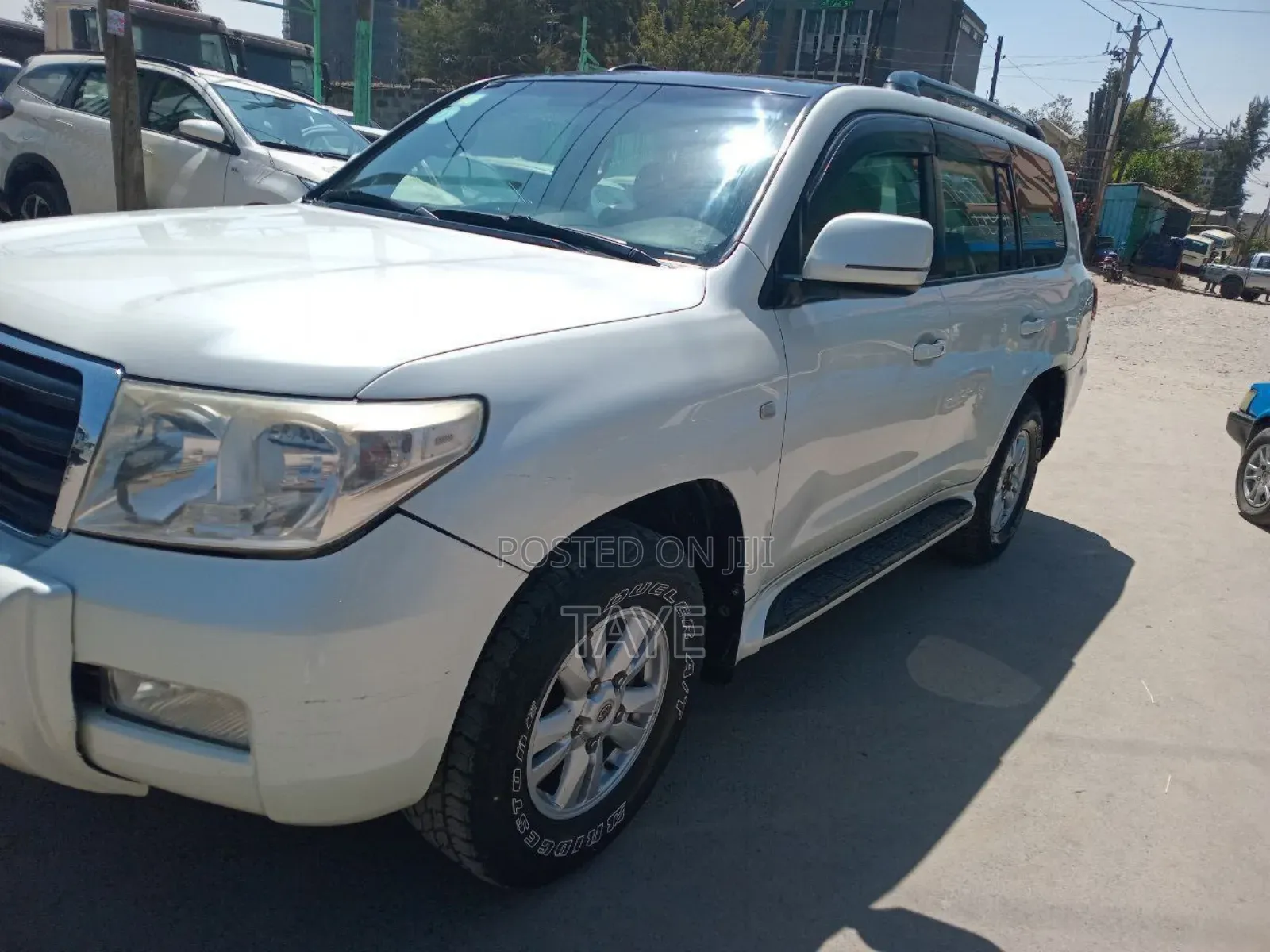 Toyota Land Cruiser 2008 White