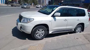 Toyota Land Cruiser 2008 White