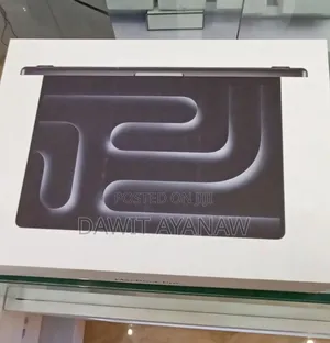 New Apple MacBook Pro 2024 M4 Max 14-Inch 16GB Apple M4 Pro SSD 512GB