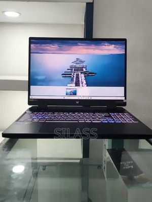 New Laptop Acer Predator Helios 300 16GB Intel Core I9 SSD 1T